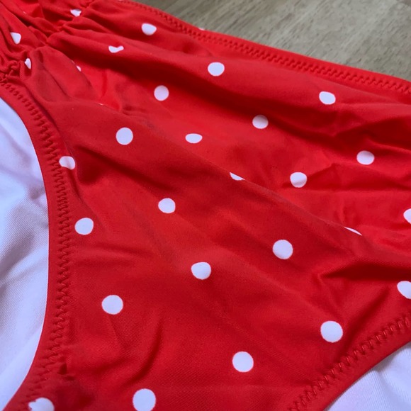 NWT Cupshe Womens Bikini Swimsuit Bottoms Size Small Red White Polka Dot - Picture 4 of 12
